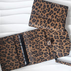 SET | A6 Leo Pocket | braun schwarz | mit 1000 Euro Leo Spar Challenge