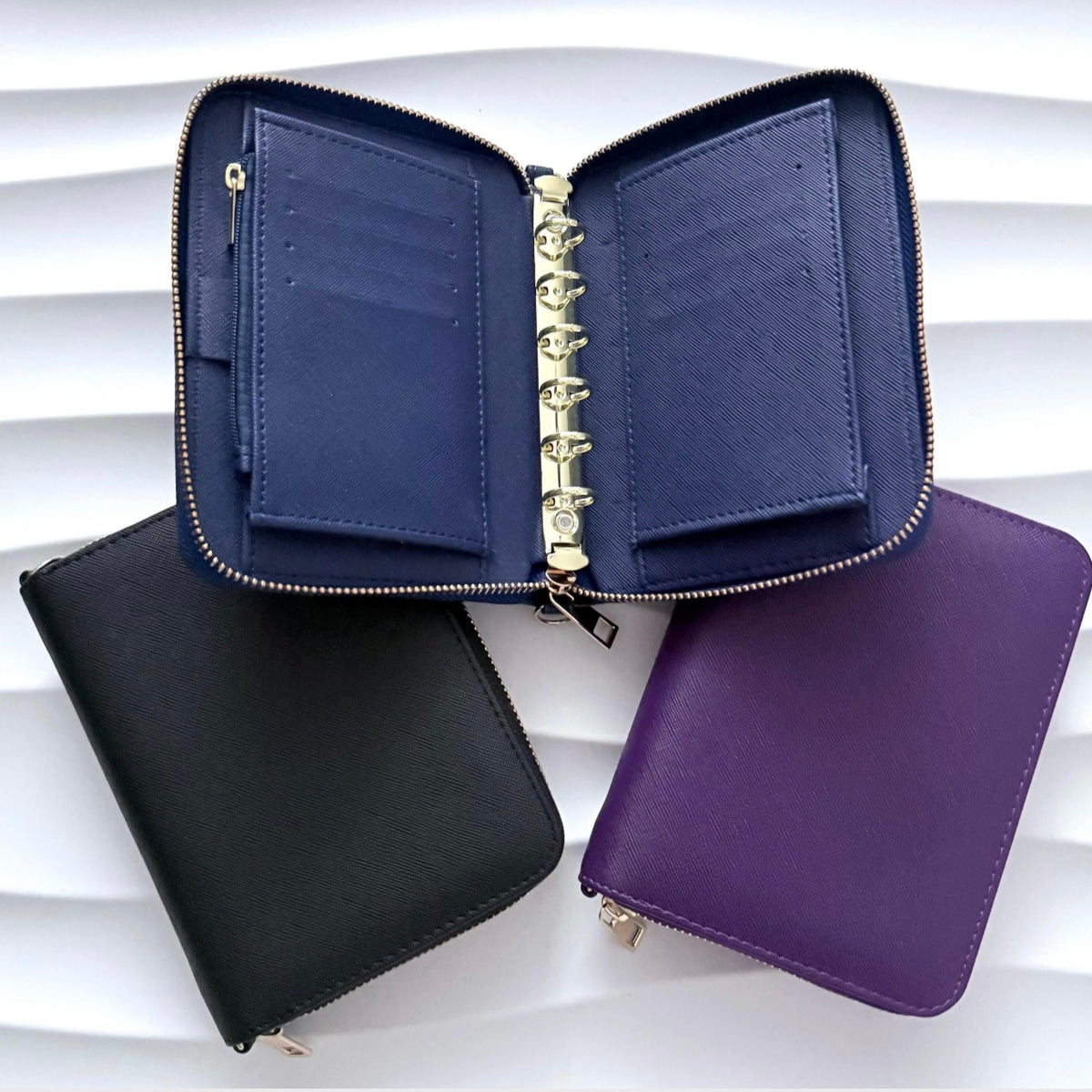 A7 Zip | viele Farben | Saffiano Leder | goldene Ringe