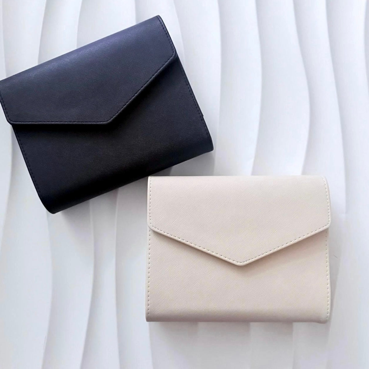 A6 Pocket | schwarze Ringe | Saffiano Leder