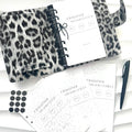SET | A6 Leo | mit 1000 Euro Leo Spar Challenge | schwarz grau weiß | schwarze Ringe